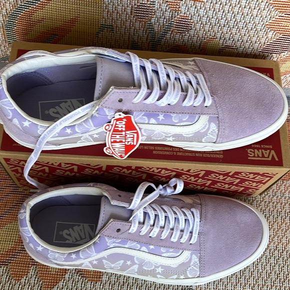 Vans Men’s Old Skool
Team Wellness Multi
VN0005UA448
Sneakers - Picture 3 of 16